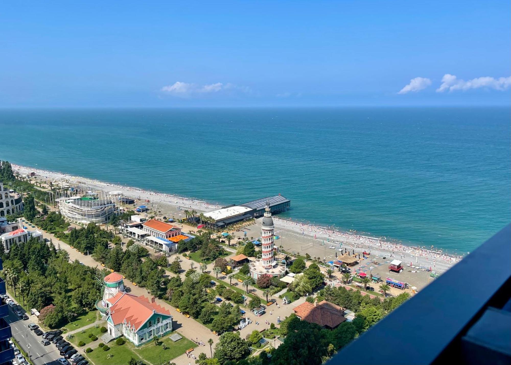 Marvella Orbi City Sea View バトゥーミ エクステリア 写真