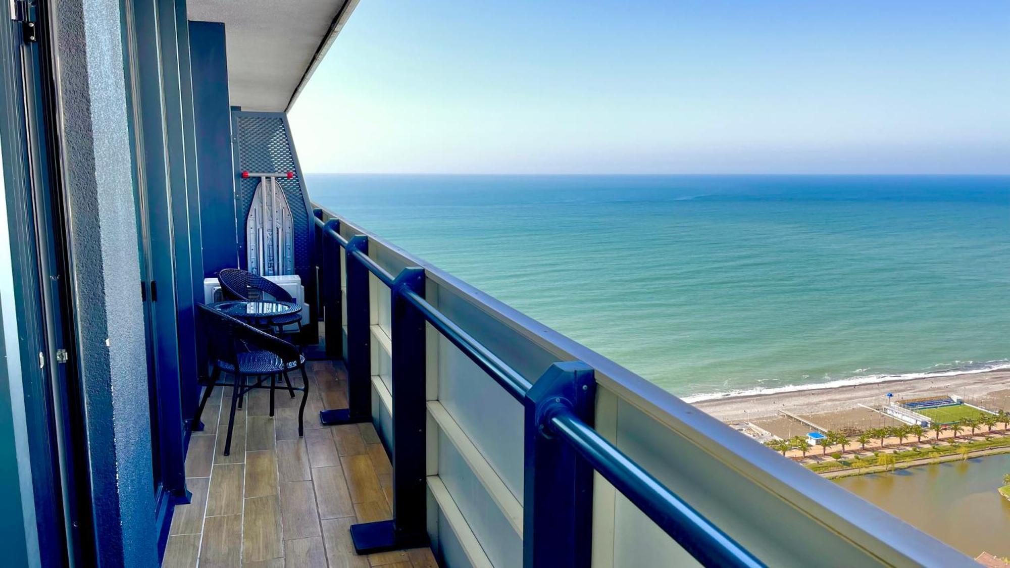 Marvella Orbi City Sea View バトゥーミ エクステリア 写真