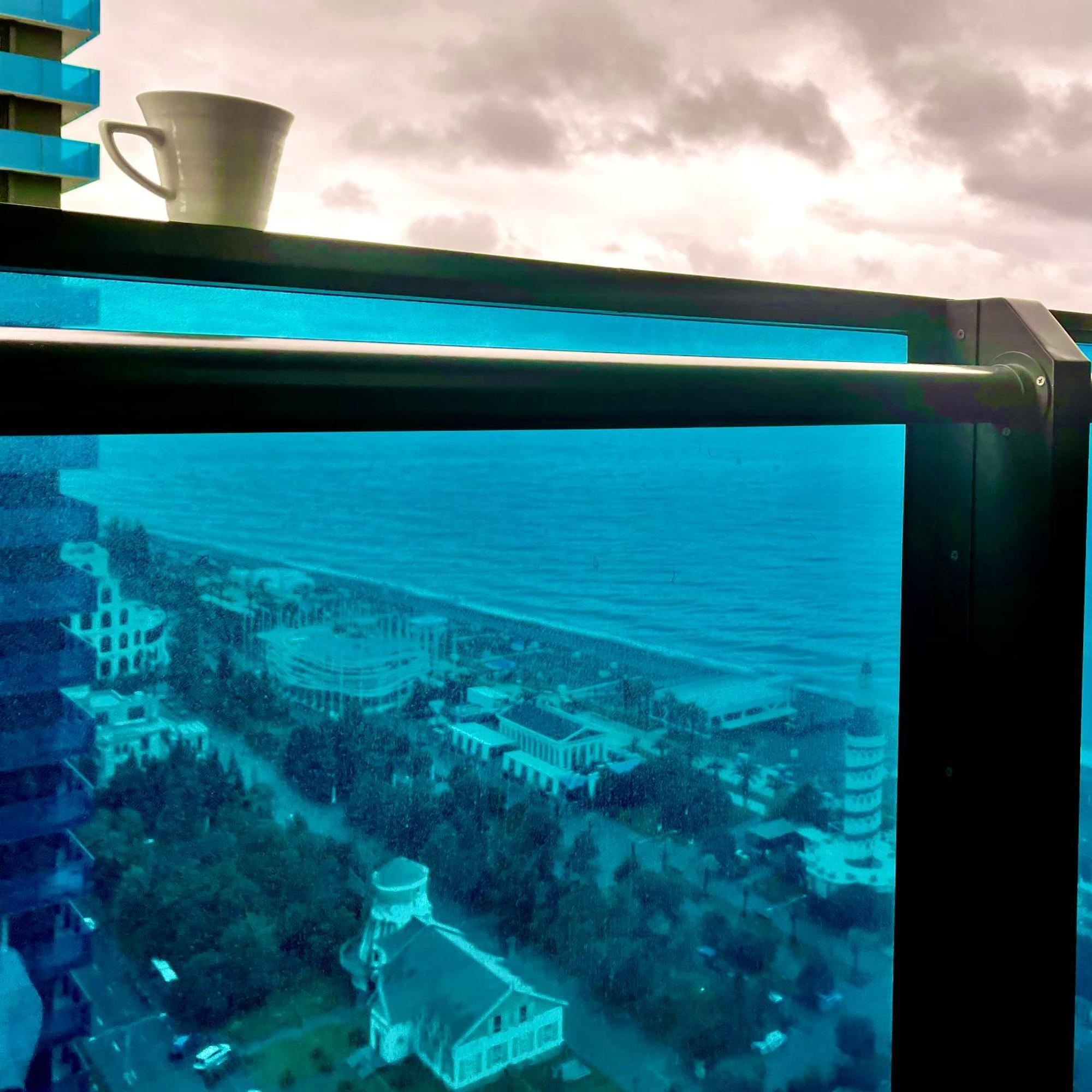 Marvella Orbi City Sea View バトゥーミ エクステリア 写真