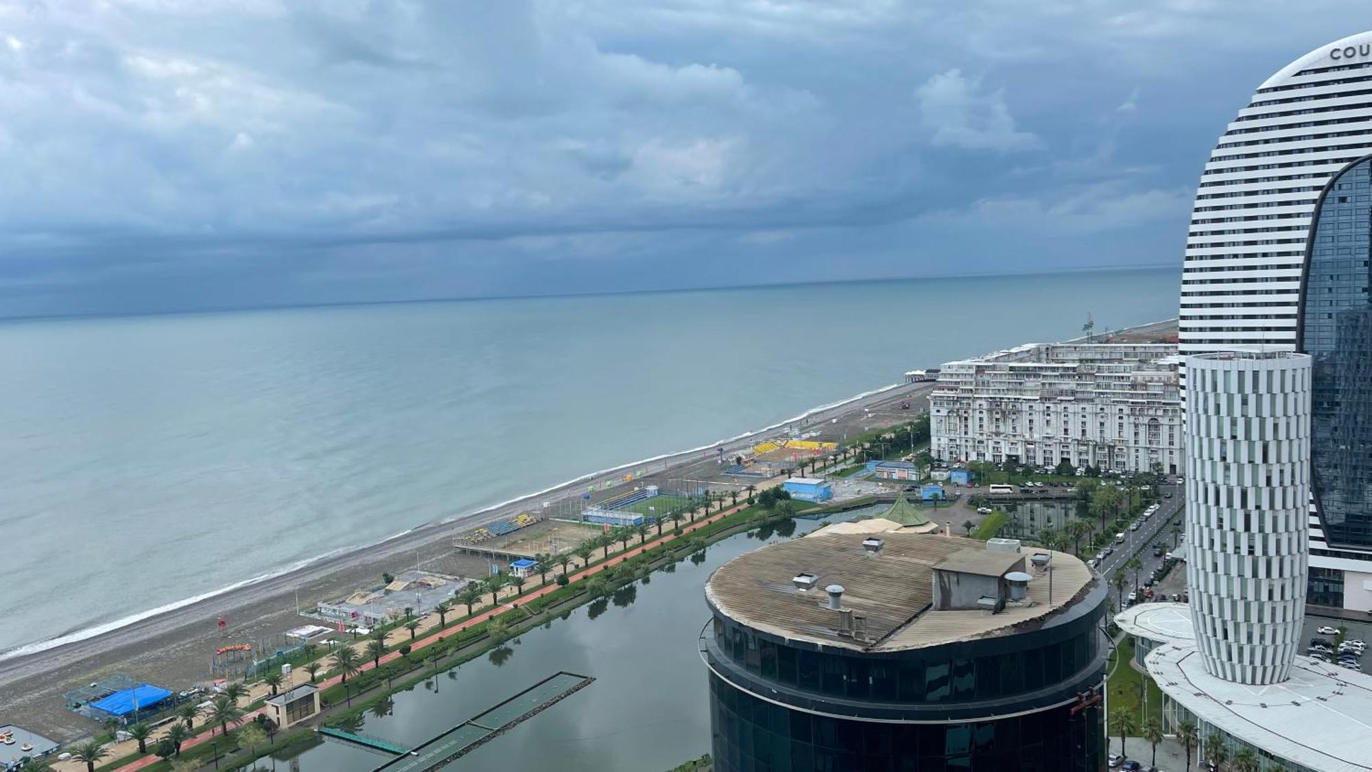 Marvella Orbi City Sea View バトゥーミ エクステリア 写真